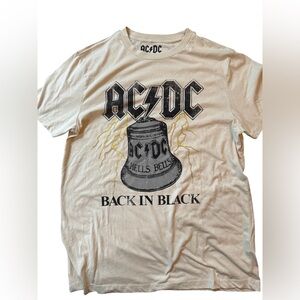 AC/DC band Graphic tee Back in Black